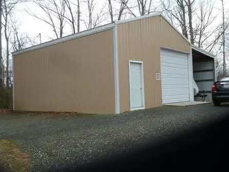 330 Saint Johns Loop, Ferrum, VA 24088 photo 33
