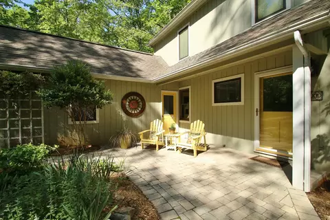 728 Dodee Ln, Union Hall, VA 24176 photo 5