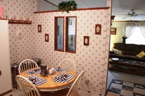 369 Munson Rd, Penhook, VA 24137 photo 8