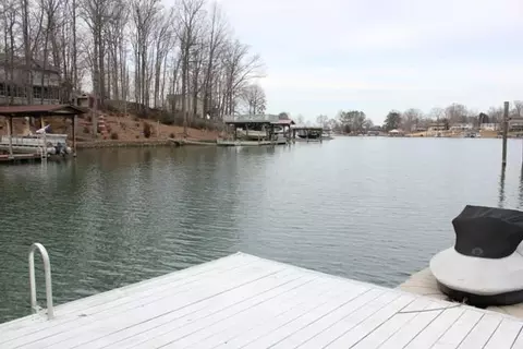 369 Munson Rd, Penhook, VA 24137 photo 4