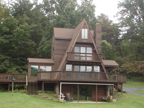 2502 Bore Auger Rd, Blue Ridge, VA 24064 photo 3