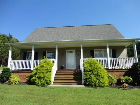 247 Bull Run Dr, Penhook, VA 24137 photo 1