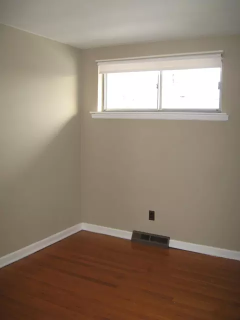 318 E Gray St, Covington, VA 24426 photo 17