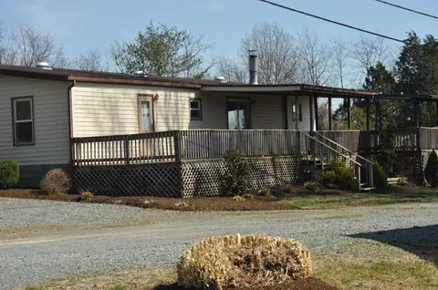 164 Tabernacle Rd, Penhook, VA 24137 photo 2