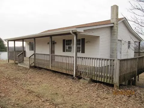 205 Stewart St, Goodview, VA 24095 photo 1