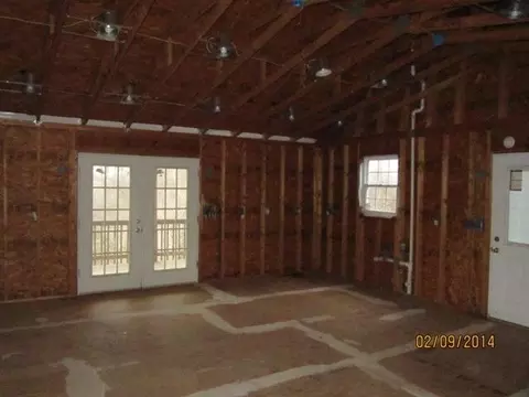 205 Stewart St, Goodview, VA 24095 photo 3