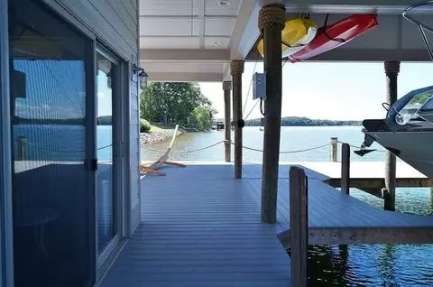 210 Three Point Isle Dr, Penhook, VA 24137 photo 54