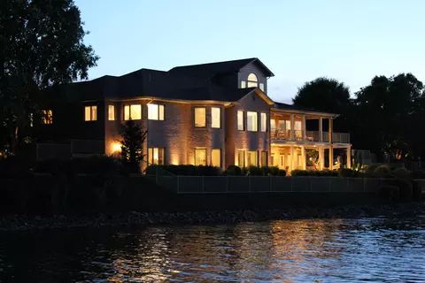 210 Three Point Isle Dr, Penhook, VA 24137 photo 79