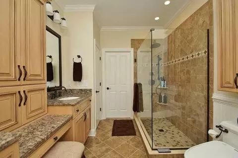 210 Three Point Isle Dr, Penhook, VA 24137 photo 21