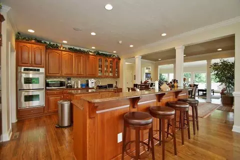 210 Three Point Isle Dr, Penhook, VA 24137 photo 15
