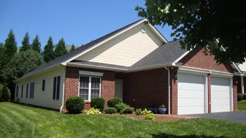 1942 Millbridge Rd, Salem, VA 24153 photo 1