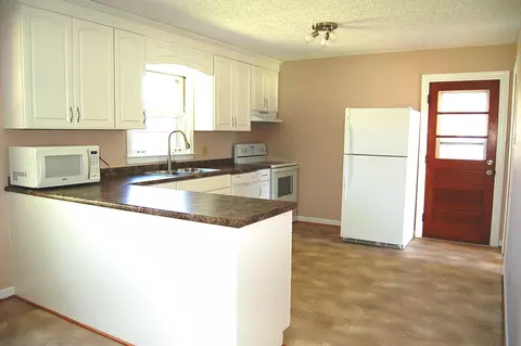 3508 Gene St, Salem, VA 24153 photo 8
