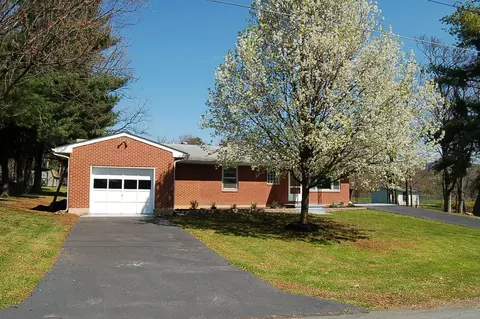 3508 Gene St, Salem, VA 24153 photo 4