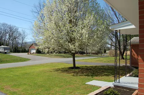 3508 Gene St, Salem, VA 24153 photo 7