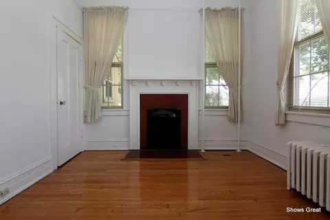 300 E 2nd St, Salem, VA 24153 photo 8