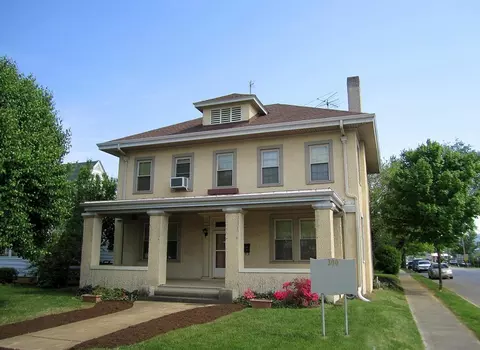 300 E 2nd St, Salem, VA 24153 photo 1