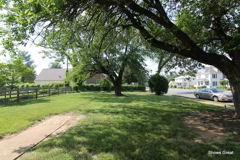 300 E 2nd St, Salem, VA 24153 photo 27