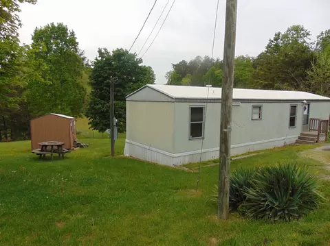 946 Pine Valley Dr, Bassett, VA 24055 photo 5