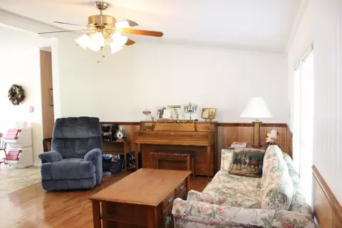 540 Farmington Rd, Hardy, VA 24101 photo 8