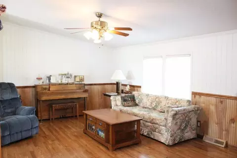 540 Farmington Rd, Hardy, VA 24101 photo 7