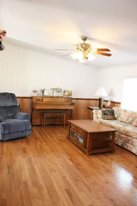 540 Farmington Rd, Hardy, VA 24101 photo 6