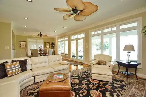235 Base Ct, Penhook, VA 24137 photo 9
