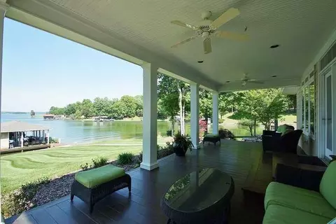 235 Base Ct, Penhook, VA 24137 photo 8
