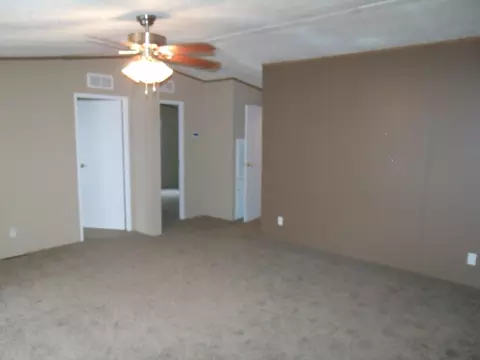 3653 Yorkshire Dr, Sandy Level, VA 24161 photo 5