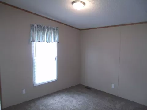 3653 Yorkshire Dr, Sandy Level, VA 24161 photo 10