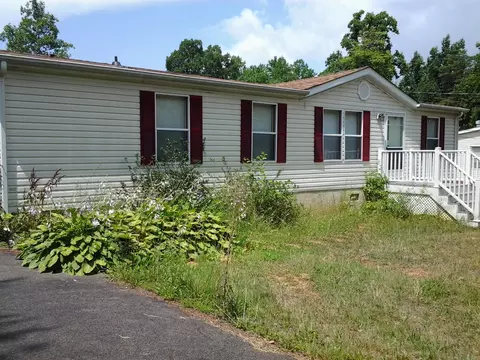 525 Circle View St, Rocky Mount, VA 24151 photo 1