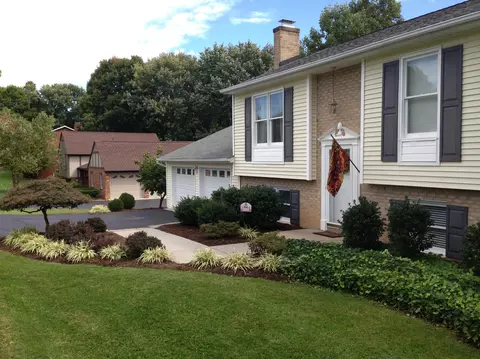 6525 Laban Rd, Roanoke, VA 24019 photo 2