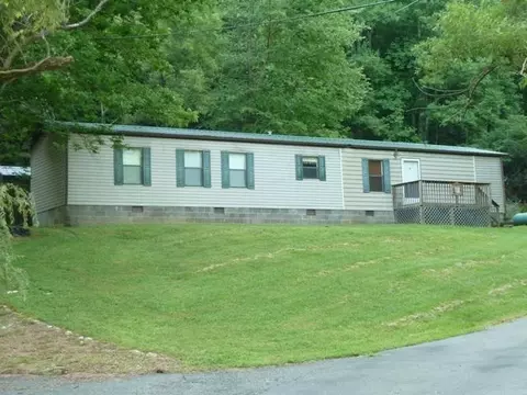 884 Griffith Hill Rd, Ferrum, VA 24088 photo 11