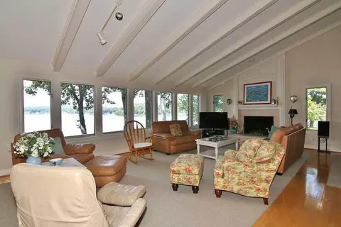 750 Dodee Ln, Union Hall, VA 24176 photo 6