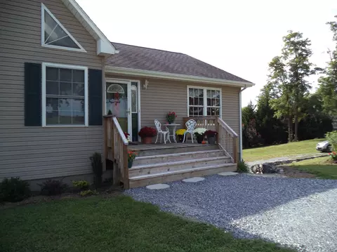 1681 Blankenship Rd, Goodview, VA 24095 photo 4