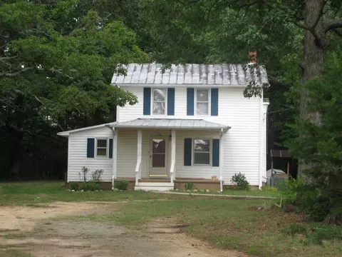 3696 Yorkshire Dr, Sandy Level, VA 24161 photo 5