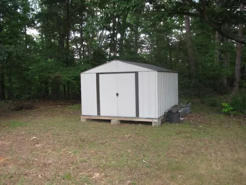 3696 Yorkshire Dr, Sandy Level, VA 24161 photo 9