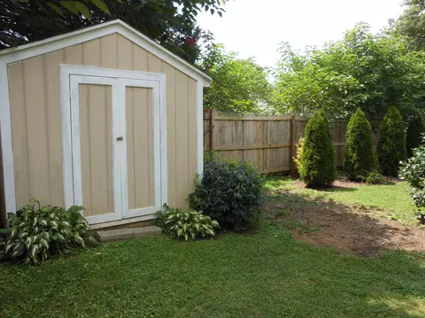 1027 Ray Rd, Roanoke, VA 24014 photo 17
