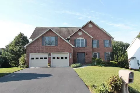 1929 Springmill Rd, Salem, VA 24153 photo 1