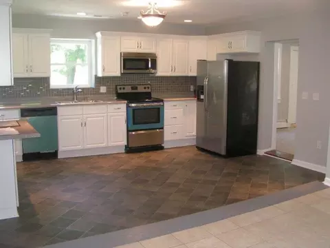 3952 Carson Rd, Roanoke, VA 24012 photo 10