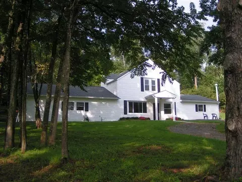3952 Carson Rd, Roanoke, VA 24012 photo 1