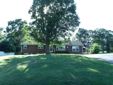 161 Barbour Dr, Forest, VA 24551 photo 2