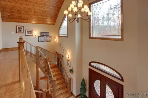 223 Point Dr, Hardy, VA 24101 photo 5