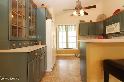 2892 Reesedale Rd, Elliston, VA 24087 photo 13