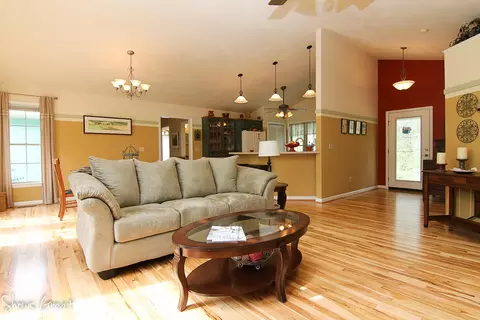 2892 Reesedale Rd, Elliston, VA 24087 photo 5