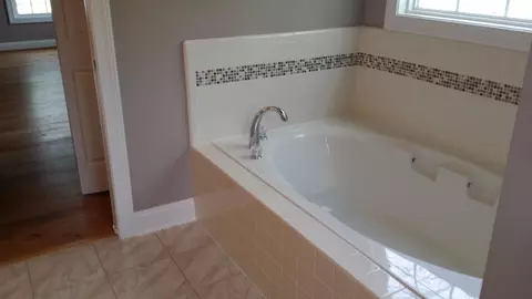 158 Waterfront Dr, Raphine, VA 24472 photo 10