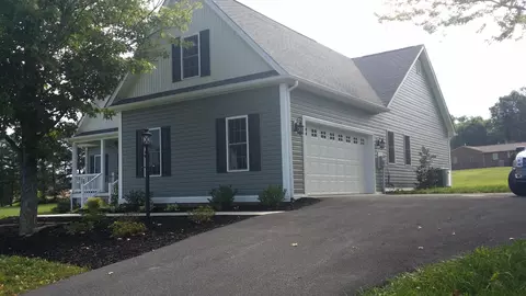 158 Waterfront Dr, Raphine, VA 24472 photo 4