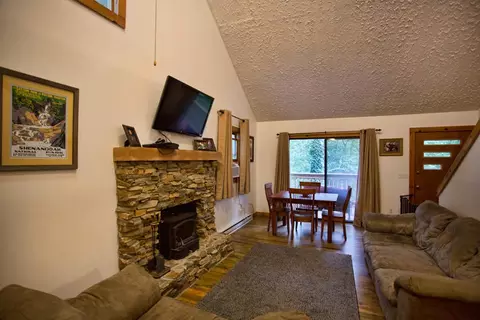 3261 N Fork Rd, Elliston, VA 24087 photo 11
