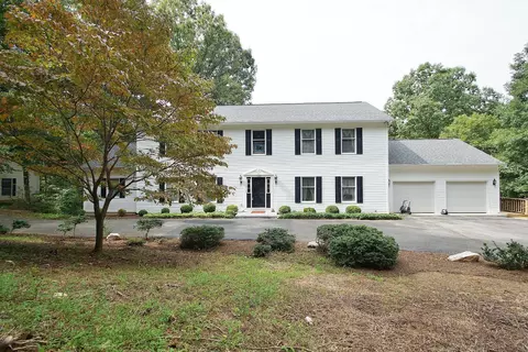 1229 Crosswind Rd, Goodview, VA 24095 photo 6