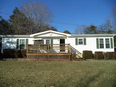 1565 Pineview Dr, Vinton, VA 24179 photo 2
