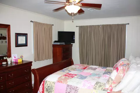 9455 Goodview Rd, Goodview, VA 24095 photo 15